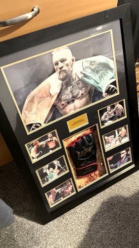 Conor mcgregor ufc - conor, signed