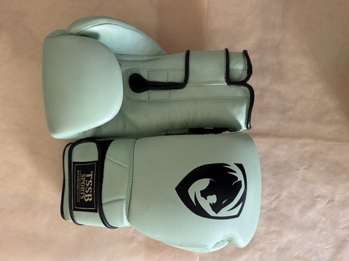 Glove